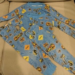 Set of 2t construction pajamas